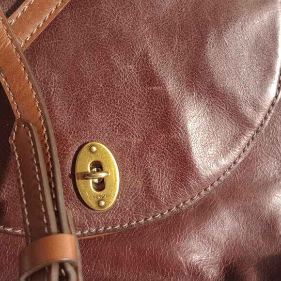 Vintage Fossil Cowhide Leather Brown Purse - Picture 2 of 15